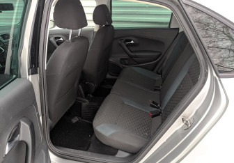 Подержанный автомобиль Volkswagen Polo Sedan 2020 года (12 фото)