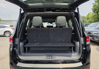 Новый Toyota Land Cruiser Suv 2025 (7 фото)