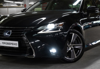 Подержанный автомобиль Lexus GS 2018 года (25 фото)