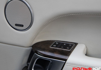 Подержанный автомобиль Land Rover Range Rover 2013 года (17 фото)