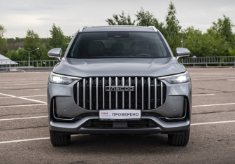 Подержанный автомобиль Jaecoo J8 2024 года (2 фото)