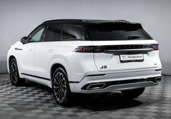 Подержанный автомобиль Jaecoo J8 2024 года (7 фото)