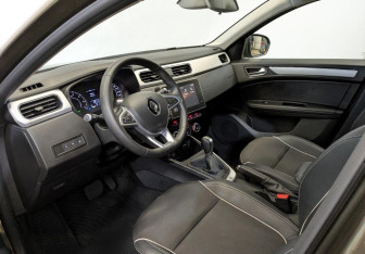 Подержанный автомобиль Renault Arkana 2021 года (16 фото)