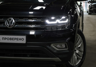 Подержанный автомобиль Volkswagen Teramont 2018 года (28 фото)