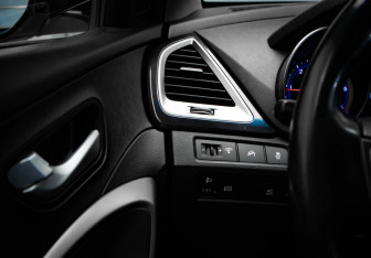 Подержанный автомобиль Hyundai Santa Fe 2013 года (13 фото)