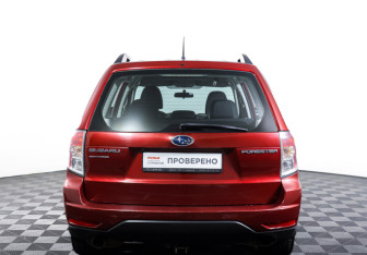 Подержанный автомобиль Subaru Forester Suv 2011 года (6 фото)