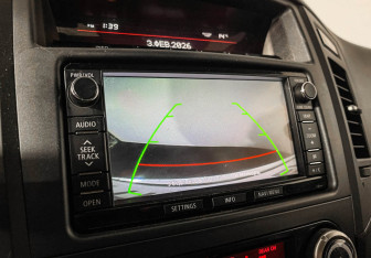 Подержанный автомобиль Mitsubishi Pajero 2013 года (17 фото)