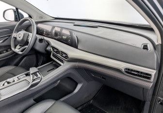 Подержанный автомобиль Changan UNI-T 2023 года (11 фото)