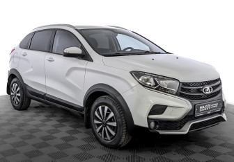 Подержанный автомобиль LADA (ВАЗ) XRAY 2019 года (3 фото)