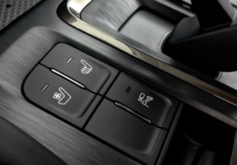 Подержанный автомобиль Haval H9 2024 года (27 фото)