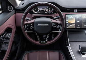 Новый Land Rover Range Rover Evoque 2024 (10 фото)