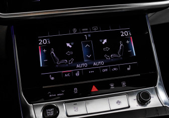 Подержанный автомобиль Audi A6 Sedan 2021 года (20 фото)