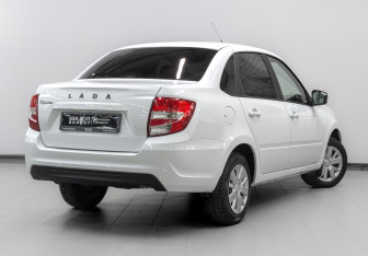 Подержанный автомобиль LADA (ВАЗ) Granta Sedan 2023 года (5 фото)
