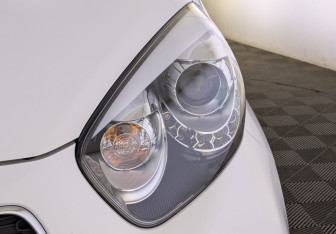 Подержанный автомобиль Kia Picanto 2015 года (11 фото)