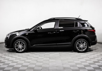 Подержанный автомобиль Kia Rio Hatchback 2021 года (8 фото)