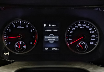 Подержанный автомобиль Kia K5 2021 года (13 фото)