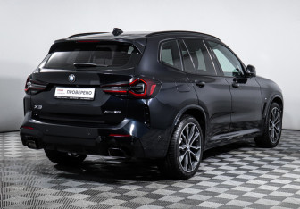 Подержанный автомобиль BMW X3 2022 года (5 фото)
