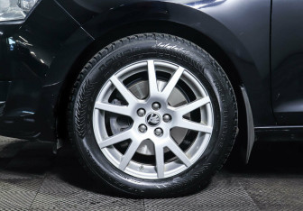 Подержанный автомобиль Skoda Rapid Liftback 2019 года (9 фото)