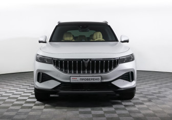 Подержанный автомобиль Voyah Free 2022 года (2 фото)