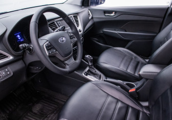 Подержанный автомобиль Hyundai Solaris Sedan 2019 года (10 фото)