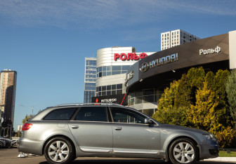 Подержанный автомобиль Audi A6 allroad 2007 года (3 фото)