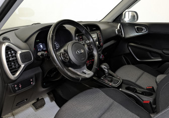 Подержанный автомобиль Kia Soul 2021 года (16 фото)