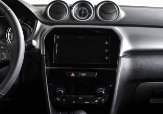 Подержанный автомобиль Suzuki Vitara 2020 года (12 фото)