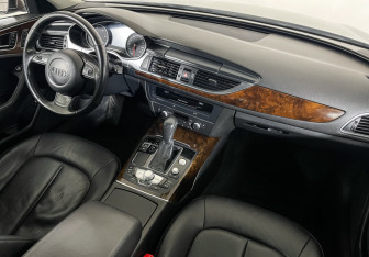 Подержанный автомобиль Audi A6 Sedan 2017 года (9 фото)