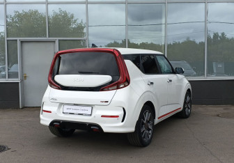Подержанный автомобиль Kia Soul 2021 года (5 фото)