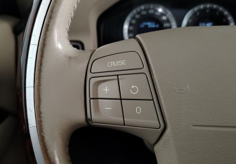 Подержанный автомобиль Volvo XC70 2008 года (14 фото)