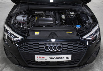 Подержанный автомобиль Audi A3 Sedan 2021 года (8 фото)