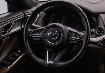 Подержанный автомобиль Mazda CX-9 2021 года (16 фото)