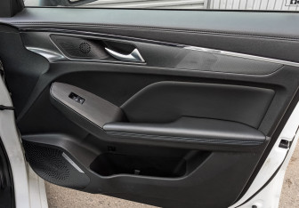 Подержанный автомобиль Haval Jolion 2022 года (24 фото)