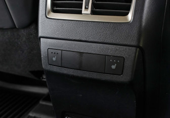 Подержанный автомобиль Lexus RX 2021 года (24 фото)