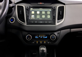 Подержанный автомобиль Hyundai Creta 2019 года (15 фото)