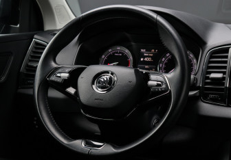 Подержанный автомобиль Skoda Karoq 2020 года (20 фото)