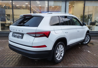 Подержанный автомобиль Skoda Kodiaq 2022 года (8 фото)