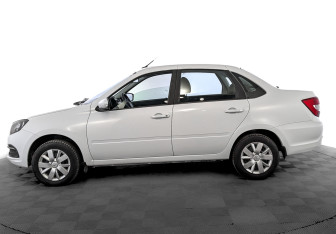 Подержанный автомобиль LADA (ВАЗ) Granta Sedan 2023 года (8 фото)