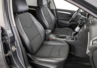 Подержанный автомобиль Citroen C4 Sedan 2017 года (24 фото)