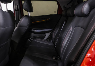 Подержанный автомобиль LIVAN X3Pro 2023 года (10 фото)