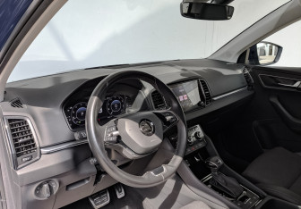Подержанный автомобиль Skoda Karoq 2021 года (13 фото)
