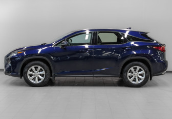 Подержанный автомобиль Lexus RX 2017 года (8 фото)