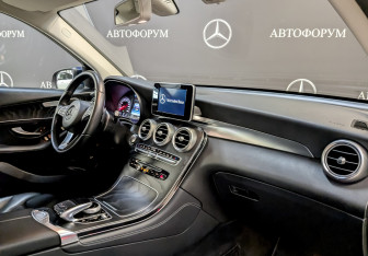 Подержанный автомобиль Mercedes-Benz GLC Coupe 2017 года (11 фото)
