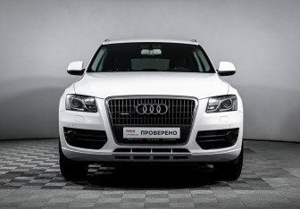 Подержанный автомобиль Audi Q5 2012 года (2 фото)