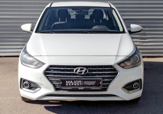 Подержанный автомобиль Hyundai Solaris Sedan 2019 года (2 фото)