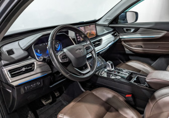 Подержанный автомобиль Chery Tiggo 8 Pro 2021 года (15 фото)