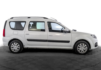 Подержанный автомобиль LADA (ВАЗ) Largus Wagon 2021 года (4 фото)