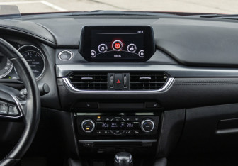 Подержанный автомобиль Mazda 6 Sedan 2018 года (14 фото)
