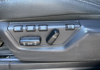 Подержанный автомобиль Volvo XC90 2014 года (16 фото)