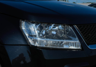Подержанный автомобиль Suzuki Grand Vitara 2007 года (19 фото)